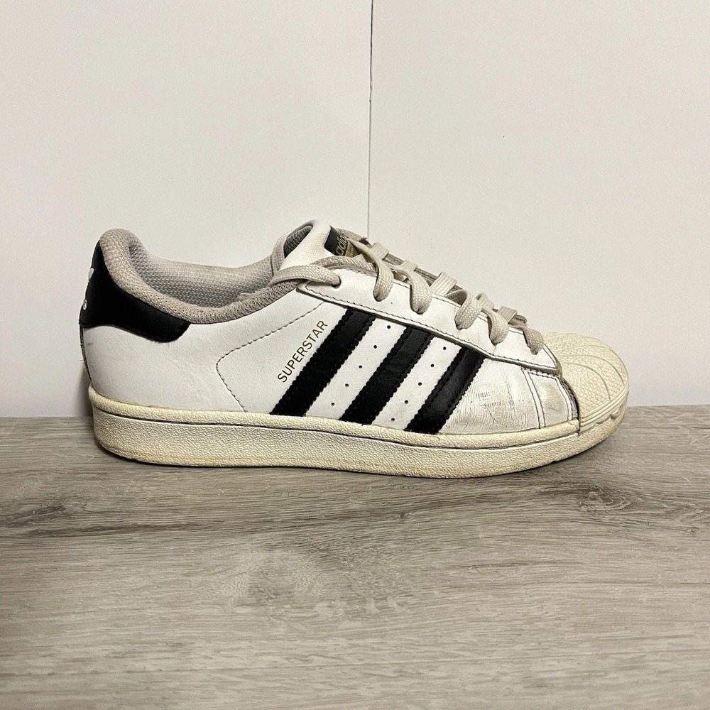 Adidas Superstar White Black Shell Toe Sneakers Womens Size 5 C77154